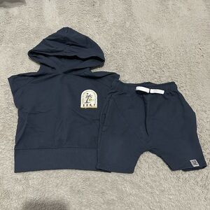 Hooded matching short set for baby boy